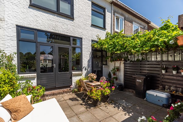 Medium property photo - Jacob van Lennepstraat 5, 3314 RT Dordrecht